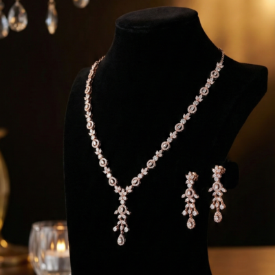 The Romantic Infinity Heart 925 Silver Necklace