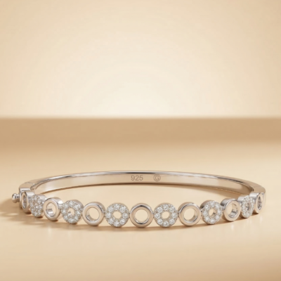 Sleek Beveled Flat Figaro 92.5 Sterling Silver Bracelet