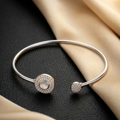 Architectural Solid Triangle-Link 92.5 Sterling Silver Bracelet