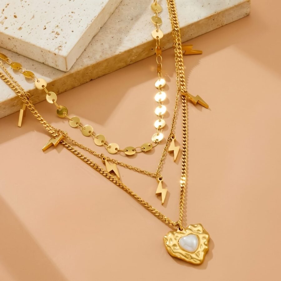 Layered Heart Pendant Necklace
