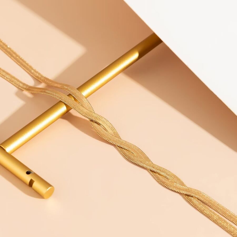 Gold Bar Link Chain Necklace