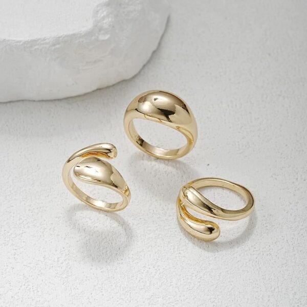 Gold Pebble Dome Ring