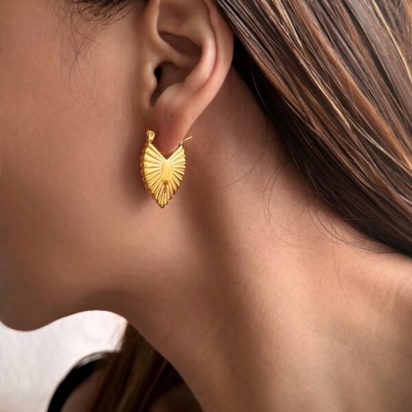Puffed Heart Stud Earrings