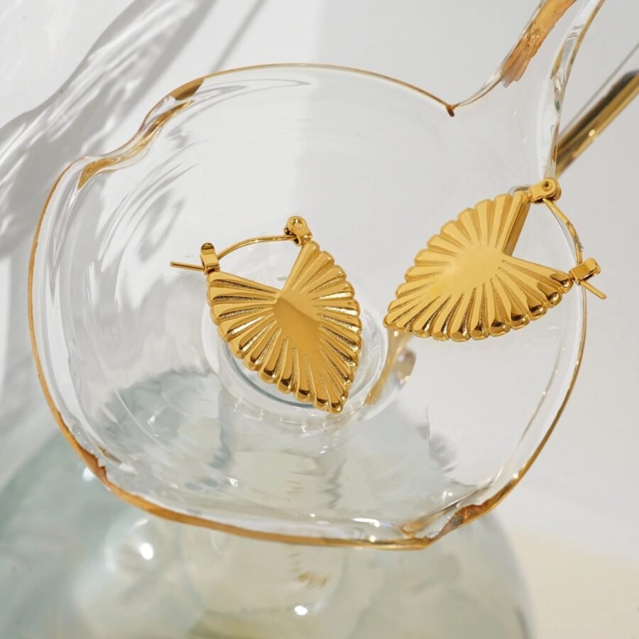 Puffed Heart Stud Earrings