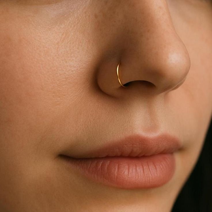Gold Hoop Nosepin