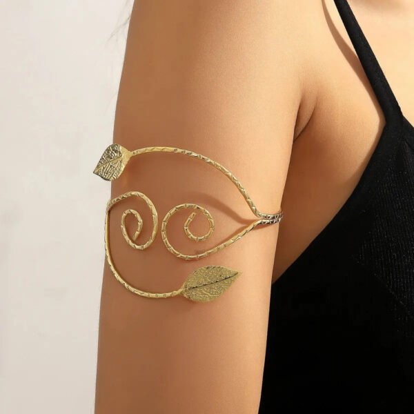 Twisted Gold Bangle