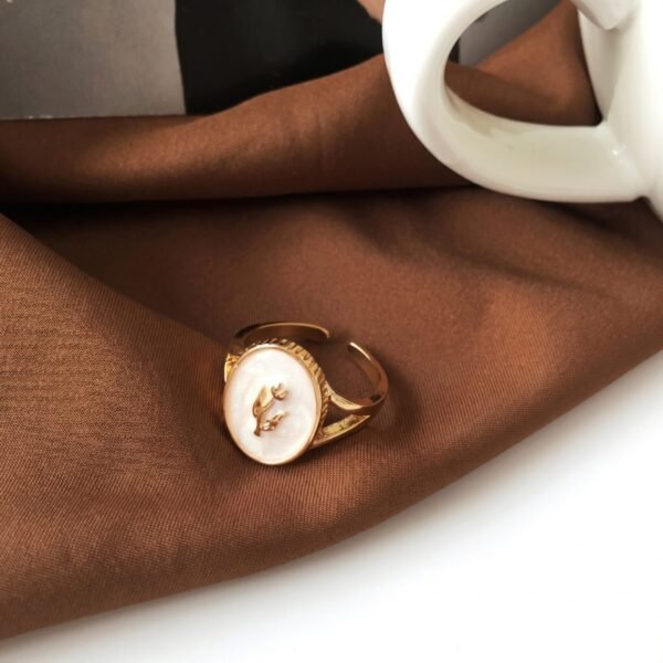 Pearl Leaf Ring