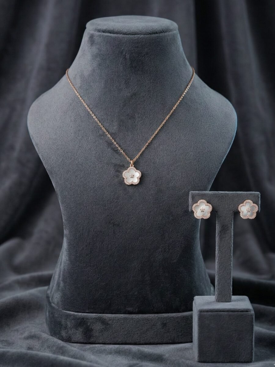 925 Silver CZ Pear Drop Pendant Necklace