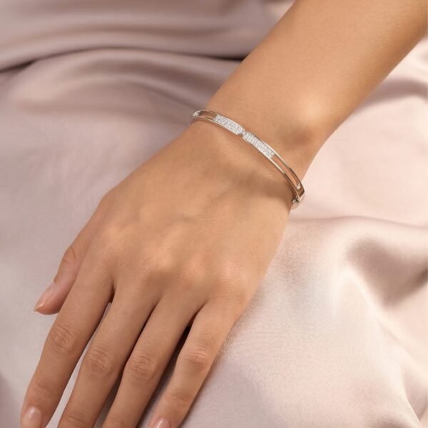 Heart Charm Chain Bracelet