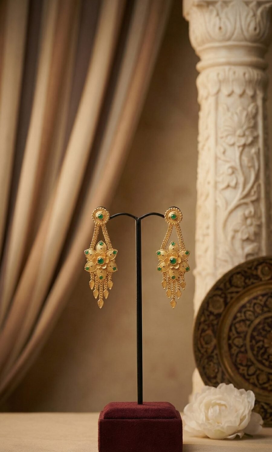 Antique Motif Gold Necklace