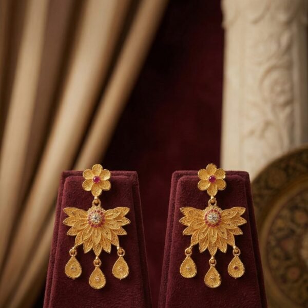 Antique Gold Heirloom Necklace