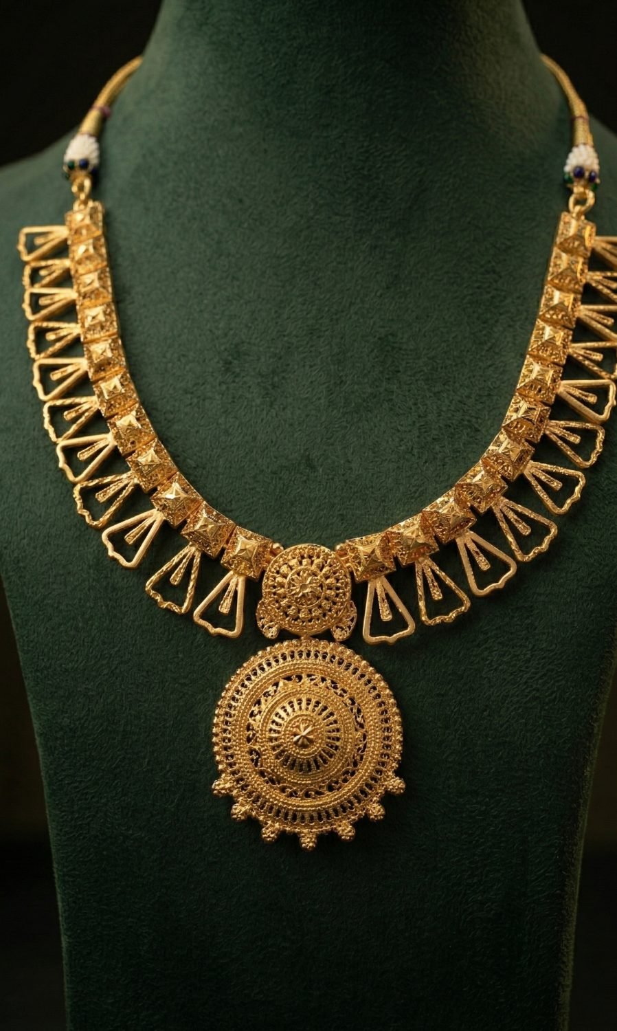 Antique Necklace Set with Earrings
