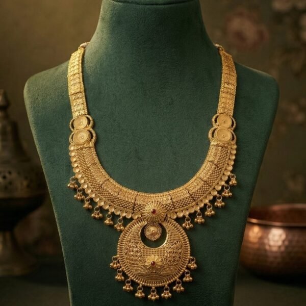 Antique Grand Traditional Necklace