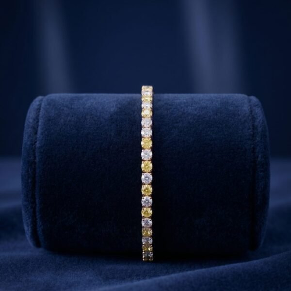 925 Silver Graduated CZ Tennis Bracelet