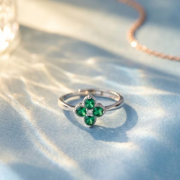 925 Silver CZ Cluster Ring