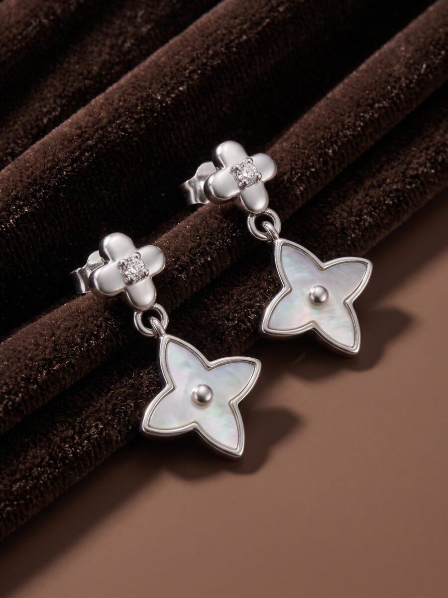 925 Silver Mother of Pearl North Star Pendant Set