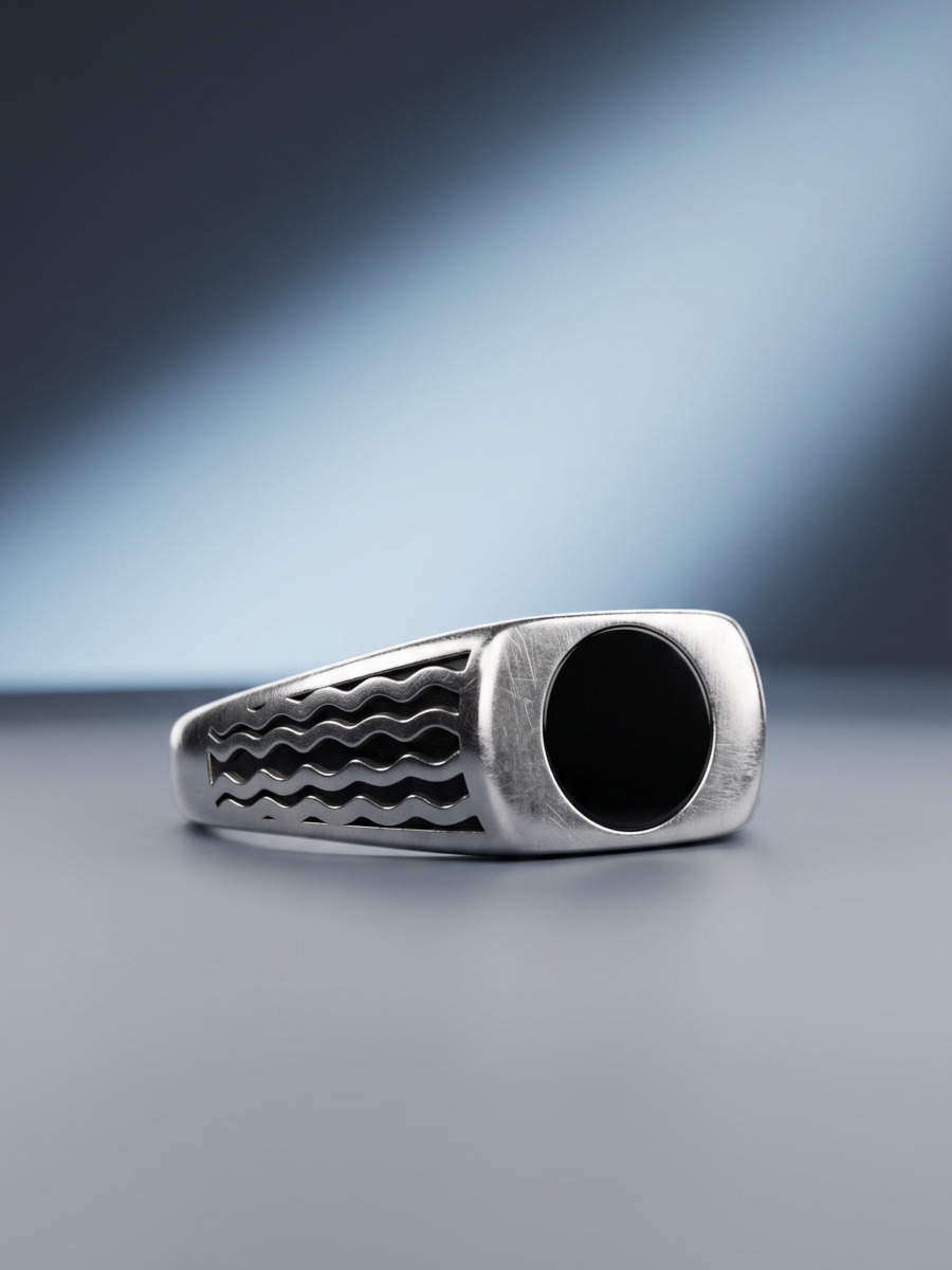 925 Silver Black Onyx Oval Wave Ring