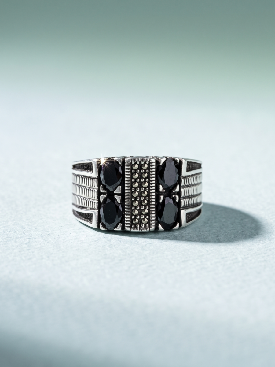 925 Silver Onyx Cluster Marcasite Band Ring