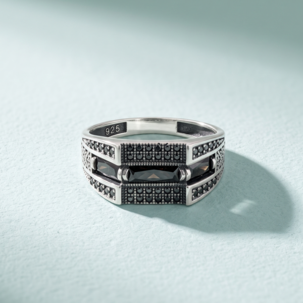 925 Silver Oxidised Onyx Marcasite Band Ring