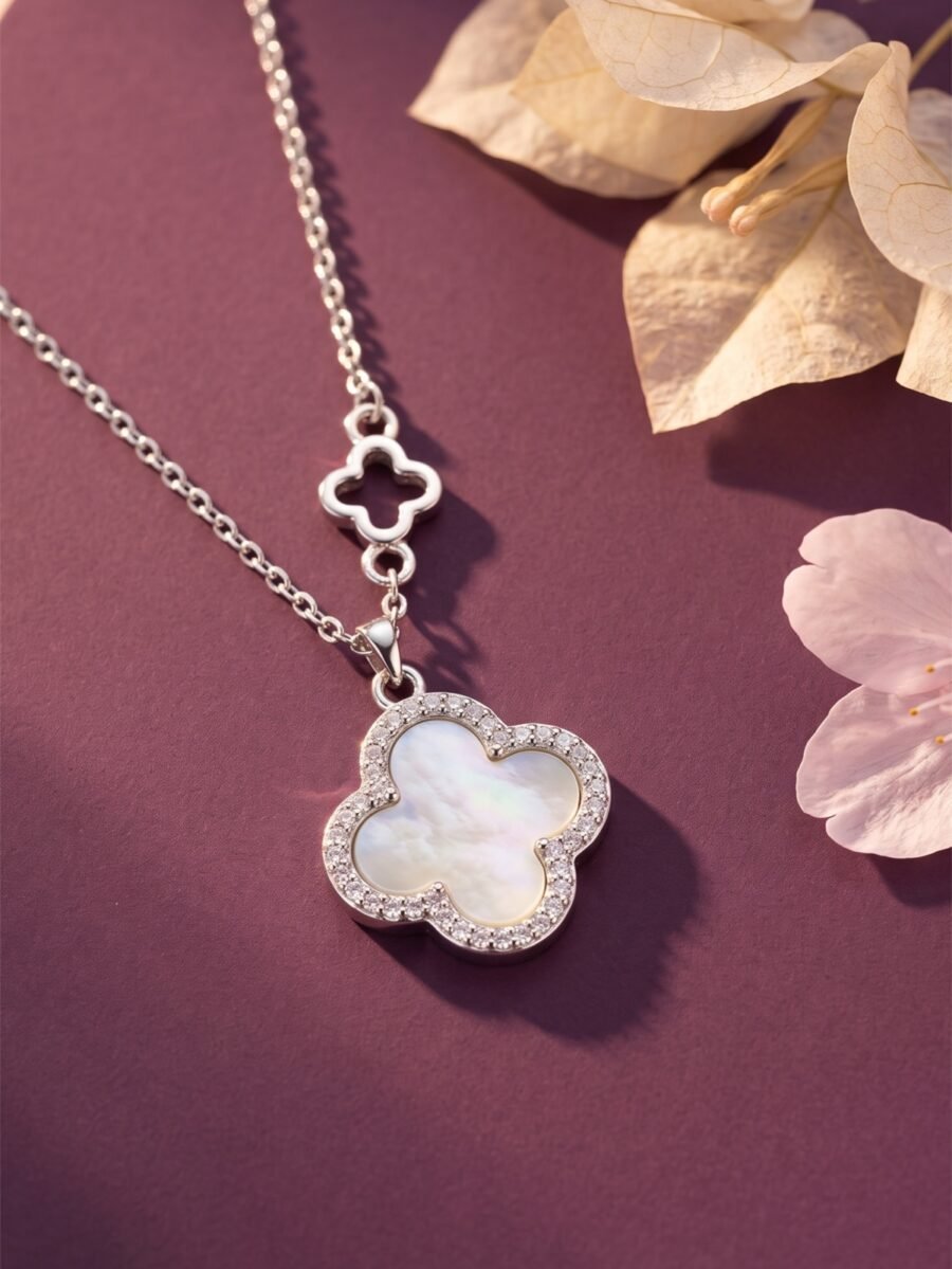 925 Silver Mother of Pearl Clover Necklace